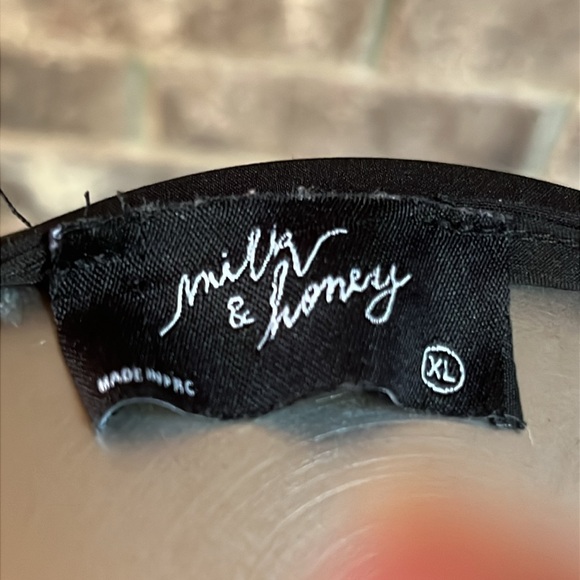 Milk & Honey Faux Wrap Black Ruffle Sleeve and Eyelet Blouse XL - Picture 2 of 8